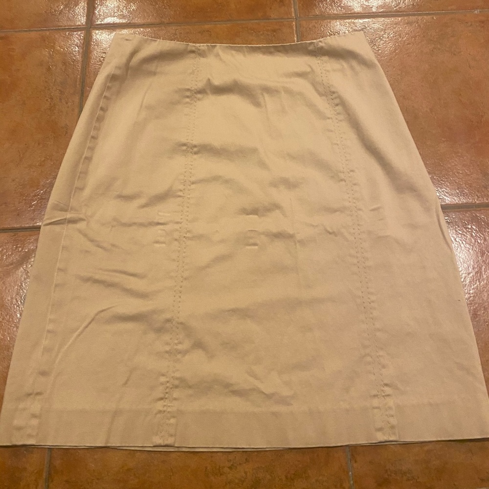 Gap - Size 10 - tan pencil skirt